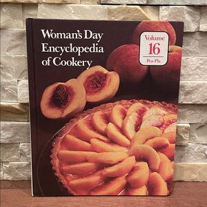 Woman's Day Encyclopedia of Cookery Volume 16